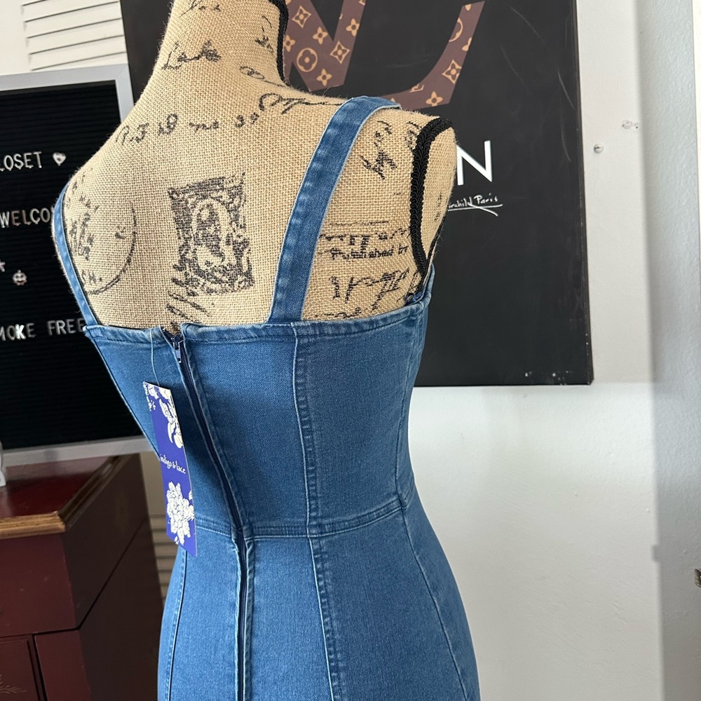 🆕Indigo & Lace Jean Dress - Picture 8 of 13